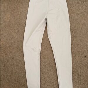 Commando white pleather stretch pants xl there is tiny fabric transfer on leg